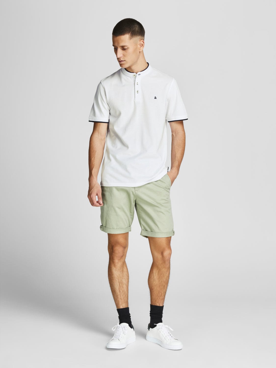 Polo básico de cuello mao blanco JJEPAULOS MAO POLO SS NOOS